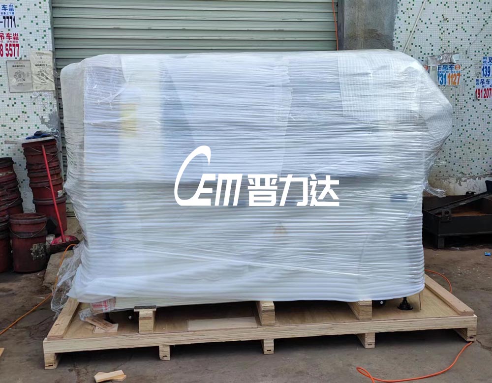 兩台高配波峰焊出口德國漢堡市，全英文界麵